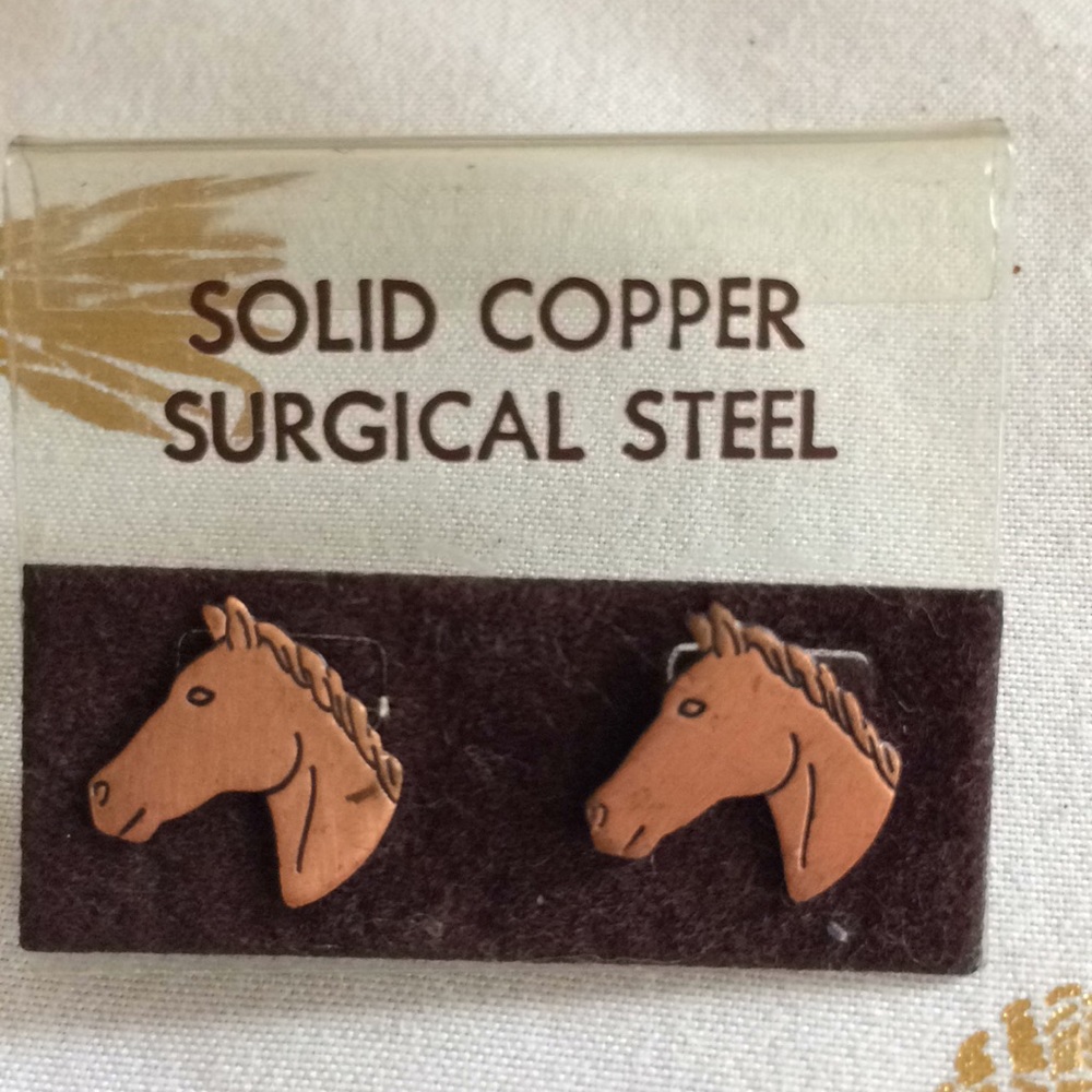 Copper horse‎ earrings